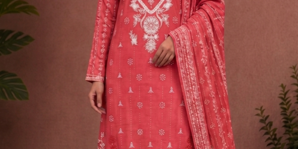 Rose Bloom – Coral Pink Embroidered Chunri Collection